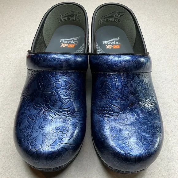 Dansko XP 2.0 Professional Clog 37 Patent Navy Blue Embossed Floral - Picture 3 of 10
